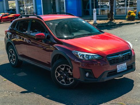 Used 2019 Subaru Crosstrek 2.0i Premium AWD/4WD image 2