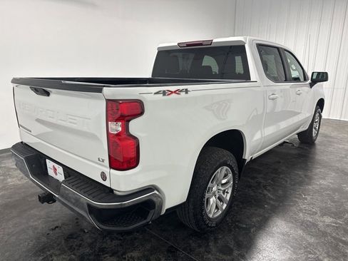 Used 2022 Chevrolet Silverado 1500 LT w/ Bed Protection Package AWD/4WD image 6