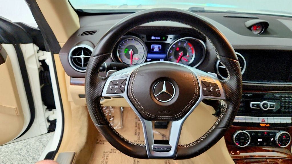 Used 2015 Mercedes-Benz SL 400 image 13