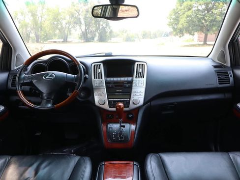 Used 2004 Lexus RX 330 AWD w/ Premium Plus Pkg image 16