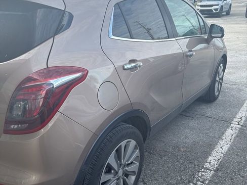 Used 2019 Buick Encore Preferred image 5