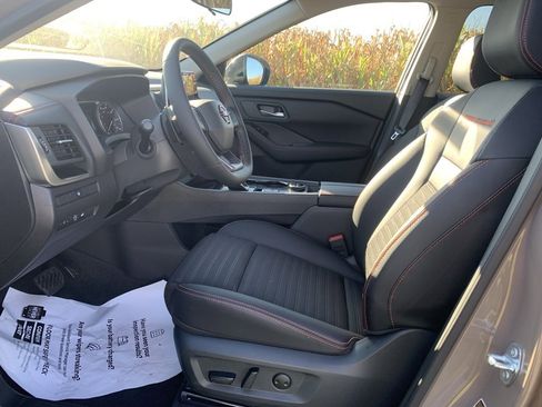 New 2026 Nissan Rogue SV w/ Rock Creek Premium Package image 10