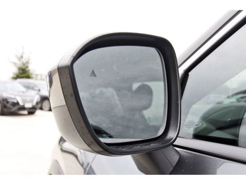 Certified 2025 Nissan Rogue SV w/ SV Premium Package image 10