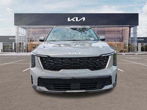 Certified 2024 Kia Sorento S AWD/4WD image 7
