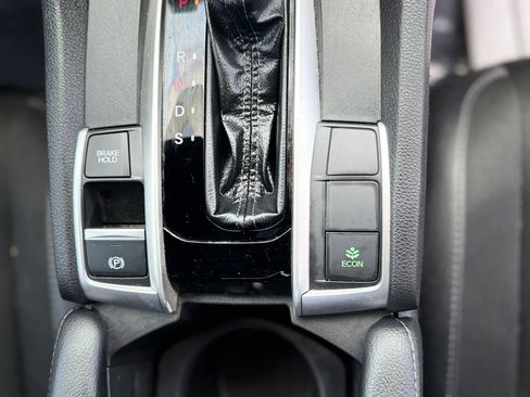 Used 2019 Honda Civic Sport image 43