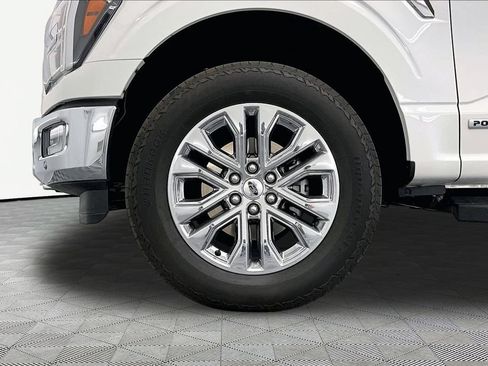Used 2024 Ford F150 Lariat w/ Equipment Group 502A High AWD/4WD image 9