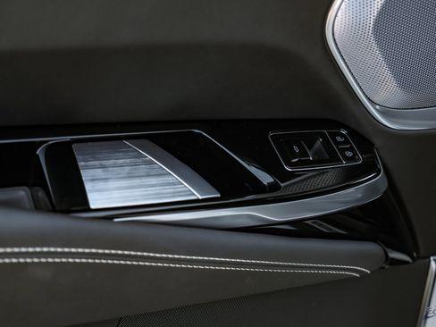 Used 2025 Cadillac Escalade V w/ LPO, Floor Liner Package image 92