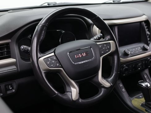Used 2019 GMC Acadia Denali AWD/4WD image 11