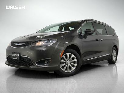 Used 2019 Chrysler Pacifica Touring-L