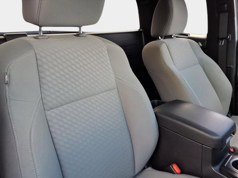 Used 2021 Toyota Tacoma SR image 16