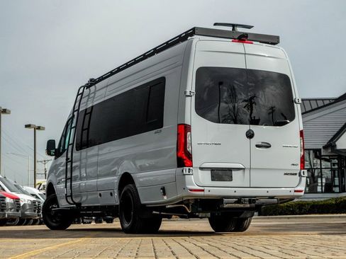New 2025 Mercedes-Benz Sprinter 3500 image 3