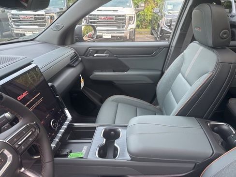 New 2026 GMC Acadia AT4 w/ Super Cruise Package image 25