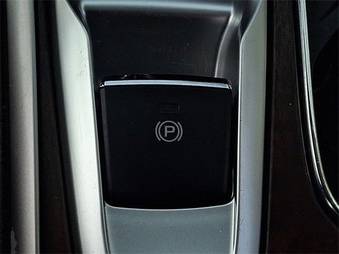 Used 2019 Subaru Ascent Touring image 24