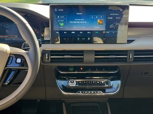 Certified 2023 Lincoln Corsair FWD image 20