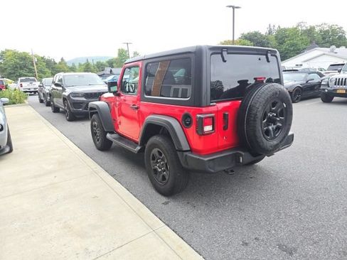 Used 2024 Jeep Wrangler Sport AWD/4WD image 4