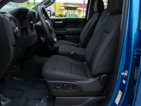 Used 2022 Chevrolet Silverado 1500 Custom image 15