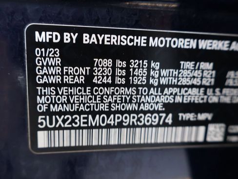 Used 2023 BMW X7 xDrive40i w/ Executive Package AWD/4WD image 42