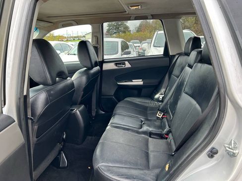 Used 2009 Subaru Forester 2.5X Limited AWD/4WD image 9