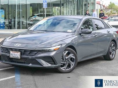 Certified 2025 Hyundai Elantra Sport w/ Cargo Package