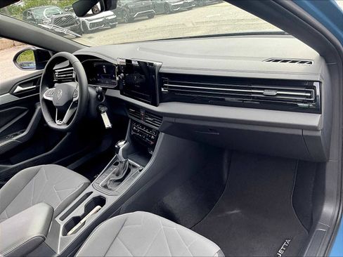 New 2025 Volkswagen Jetta Sport image 10