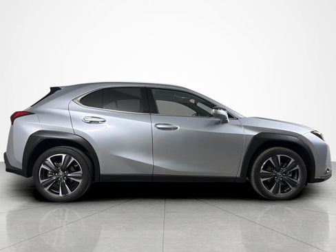 Used 2023 Lexus UX 250h FWD w/ Accessory Package (Z2) image 6