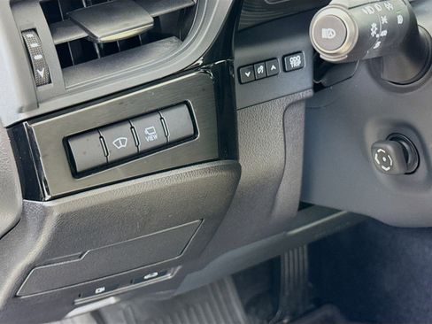 Used 2024 Lexus ES 350 w/ Accessory Package (Z2) FWD image 10