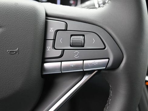 New 2025 Cadillac XT6 Luxury image 29