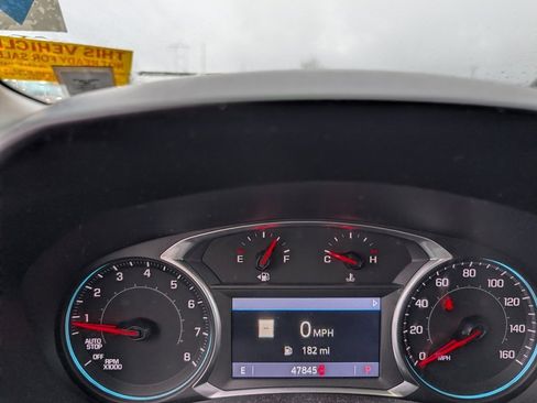 Used 2019 Chevrolet Equinox LT w/ Sun & Navigation Package image 12