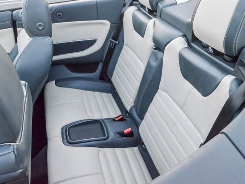 Used 2018 Land Rover Range Rover Evoque HSE Dynamic image 21