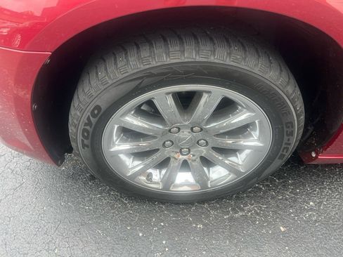 Used 2014 Chrysler 300 C RWD image 23