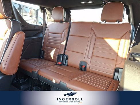 Used 2023 GMC Yukon Denali Ultimate image 15