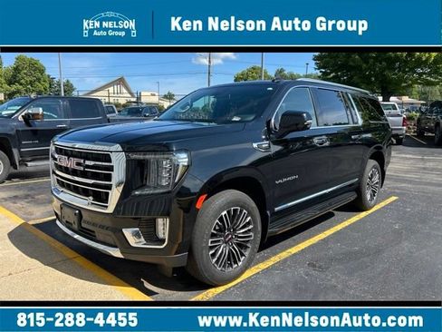Used 2023 GMC Yukon XL SLT w/ SLT Luxury Package AWD/4WD image 1