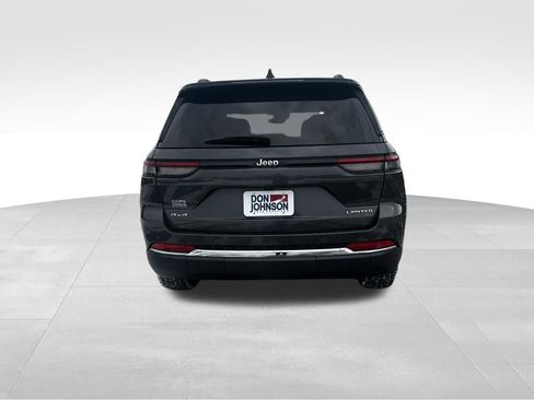 Used 2023 Jeep Grand Cherokee Limited image 31