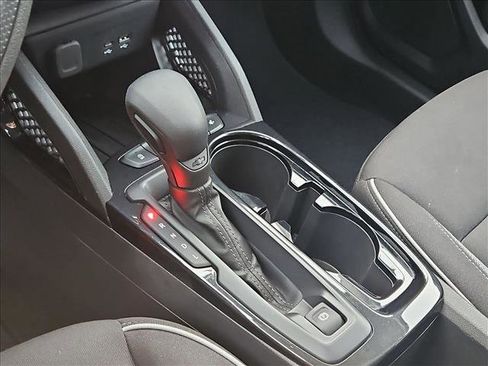 Used 2025 Chevrolet TrailBlazer LT image 12