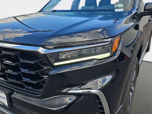 New 2025 Honda Pilot Elite image 31