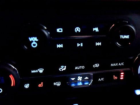 Used 2024 Ford Bronco Outer Banks image 22