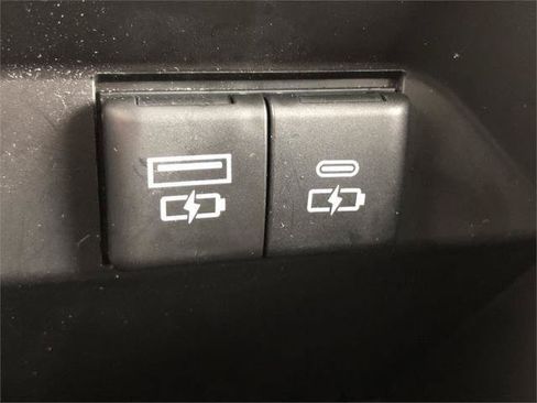 Certified 2023 Toyota Camry LE FWD image 19
