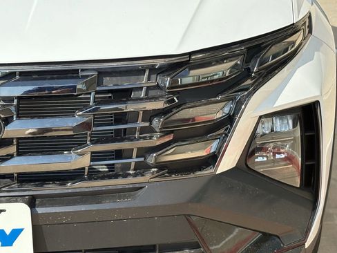 New 2025 Hyundai Tucson XRT image 8