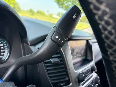 Used 2016 Chevrolet Suburban LT AWD/4WD image 27