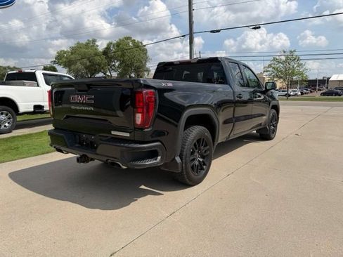 Used 2021 GMC Sierra 1500 Elevation w/ X31 Off-Road Package AWD/4WD image 7