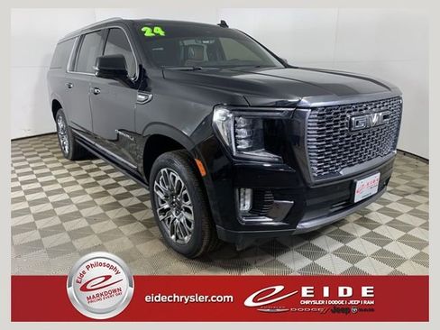 Used 2024 GMC Yukon XL Denali Ultimate image 1