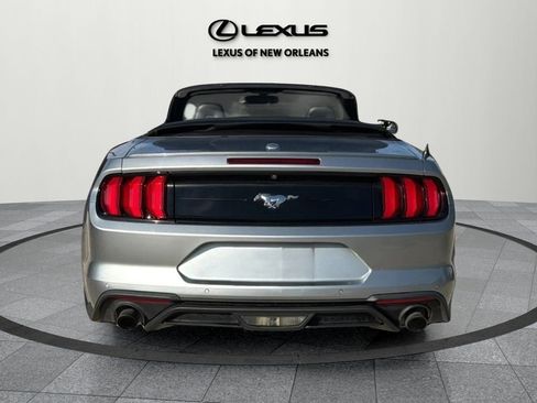 Used 2020 Ford Mustang Premium image 10