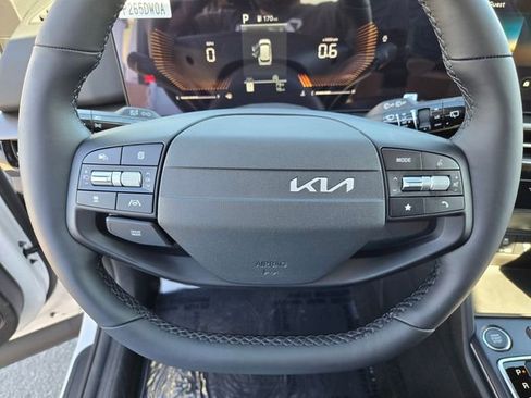 New 2026 Kia Sportage LX image 21