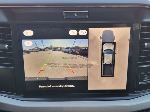 New 2026 Ford F250 XLT w/ XLT Premium Package image 18