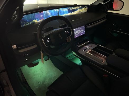 New 2026 Lincoln Navigator Reserve w/ Jet Appearance Package image 9