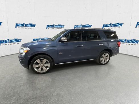 Used 2022 Ford Expedition King Ranch image 6