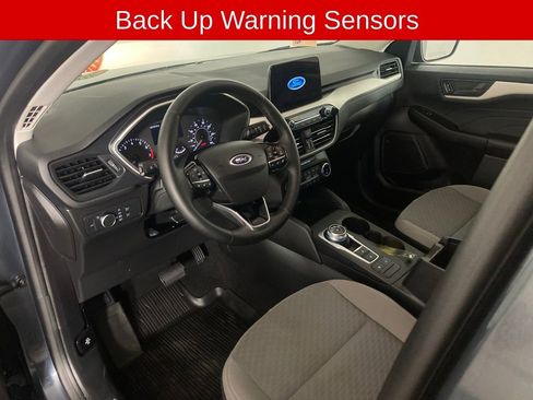 Used 2022 Ford Escape SE w/ SE Sport Appearance Package image 13