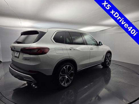 Used 2023 BMW X5 xDrive40i w/ Premium Package image 15