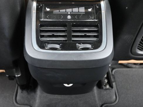 Used 2019 Volvo XC60 T6 Inscription w/ Protection Package Premier AWD/4WD image 20