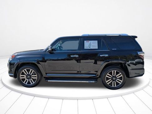 Used 2024 Toyota 4Runner Limited image 7
